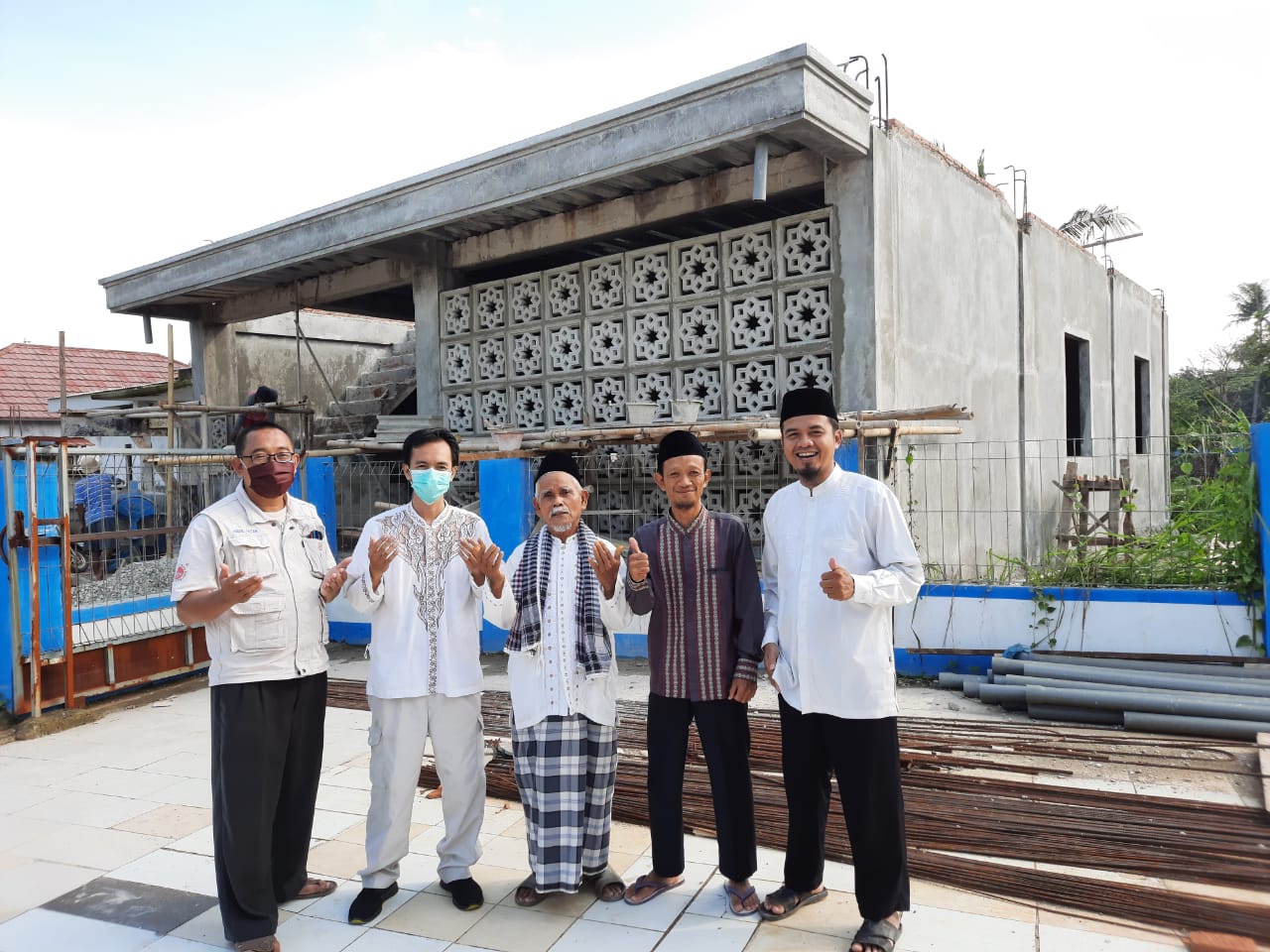 Bantuan Pembangunan Pesantren Tahfiz & Masjid Cikarang - Truelogs Group