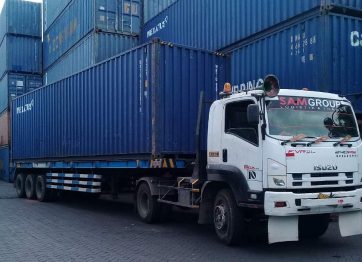 jasa trucking container Jakarta.