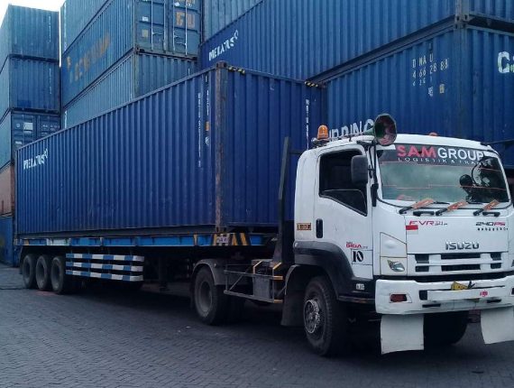 jasa trucking container Jakarta.